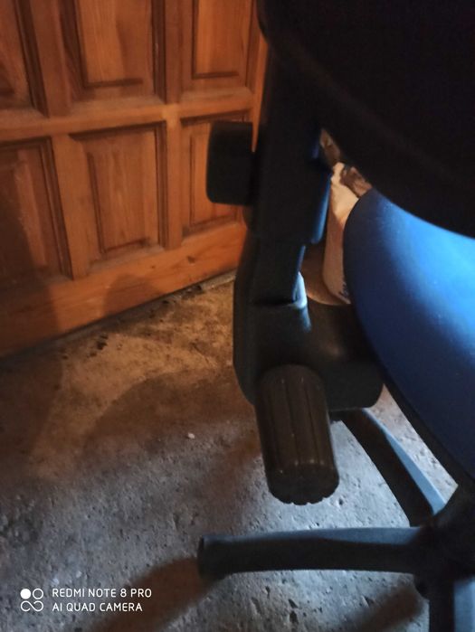 Sprzedam krzesło biurowe