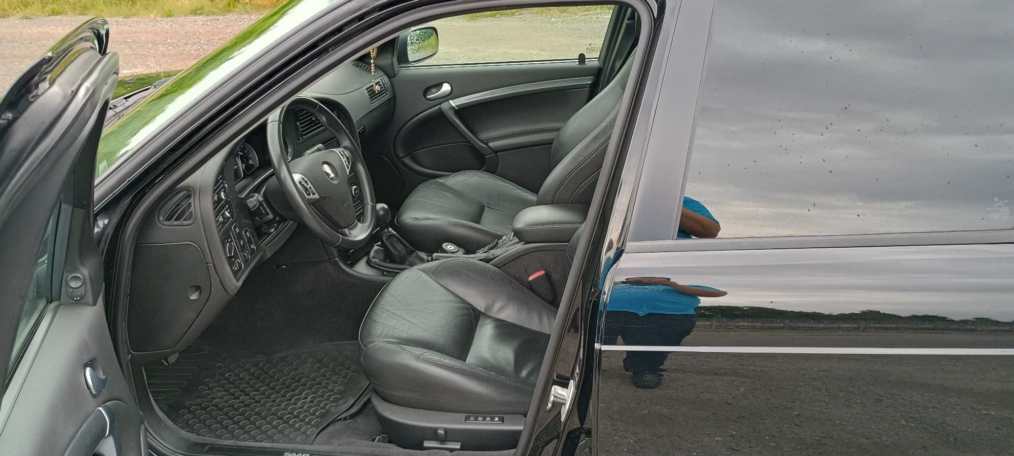 Sprzedam Saab 9-5 Vector Sport 2.3 Turbo 185 KM dwa komplety kół