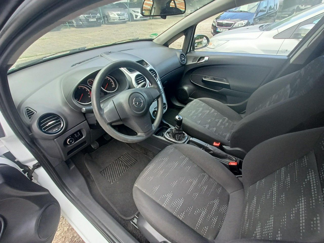 Opel Corsa z Niemiec, po opłatach, po przeglądzie, zarejestrowany, ubezpieczony