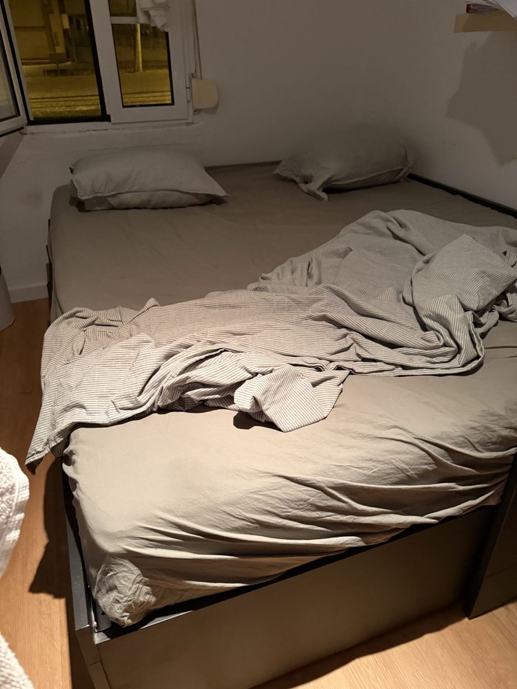 Vendo Cama IKEA e colchão vesteroy IKEA 160x200