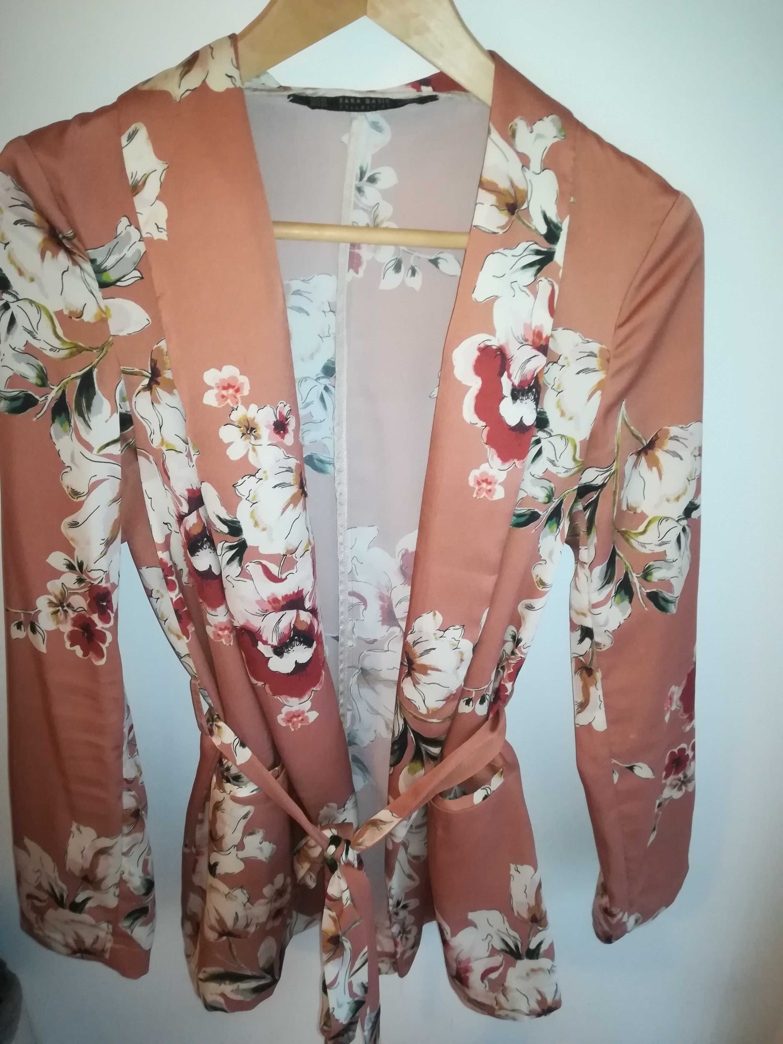 Blazer floral Zara S