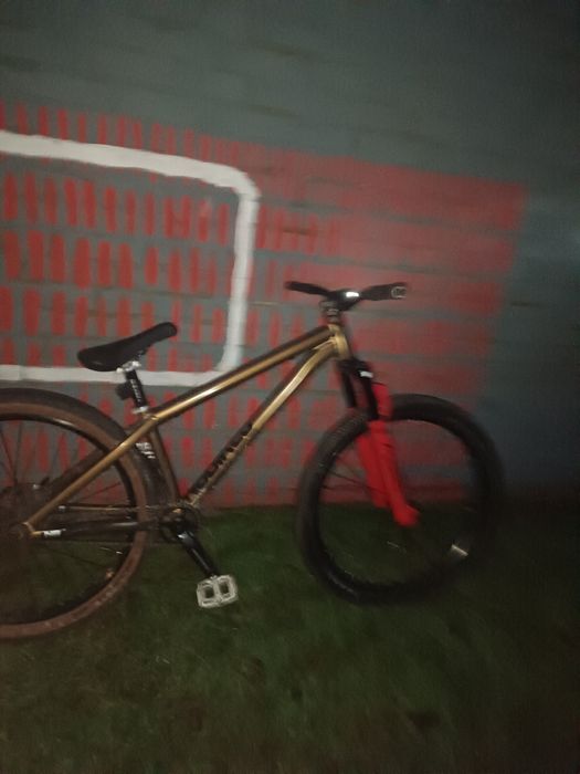 Przedni amortyzator marzocchi bomber z2