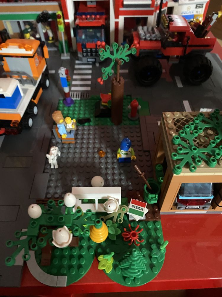 Klocki lego city kilka zestawów polaczonych razem