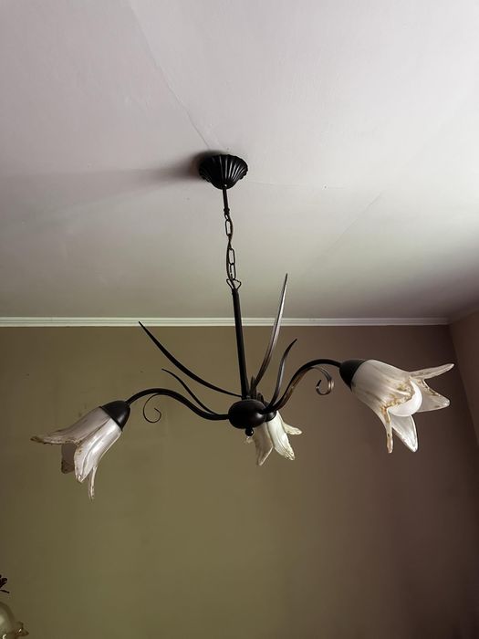 lampa wisząca do salonu