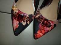 Head Over Heels Dune baleriny w kwiaty z kamieniami