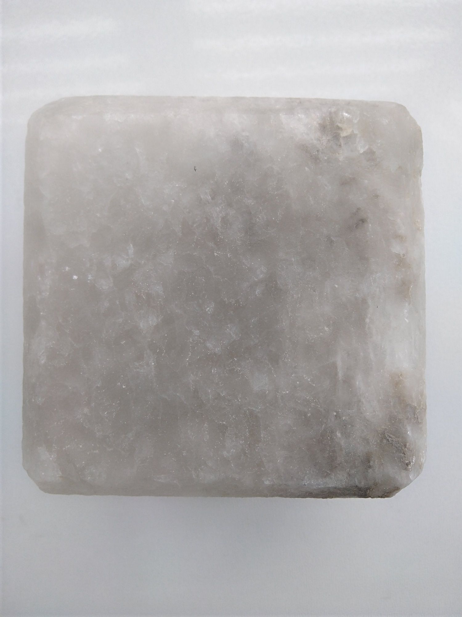 Соляная лампа Галит каменная соль хлорид натрия  NaCl