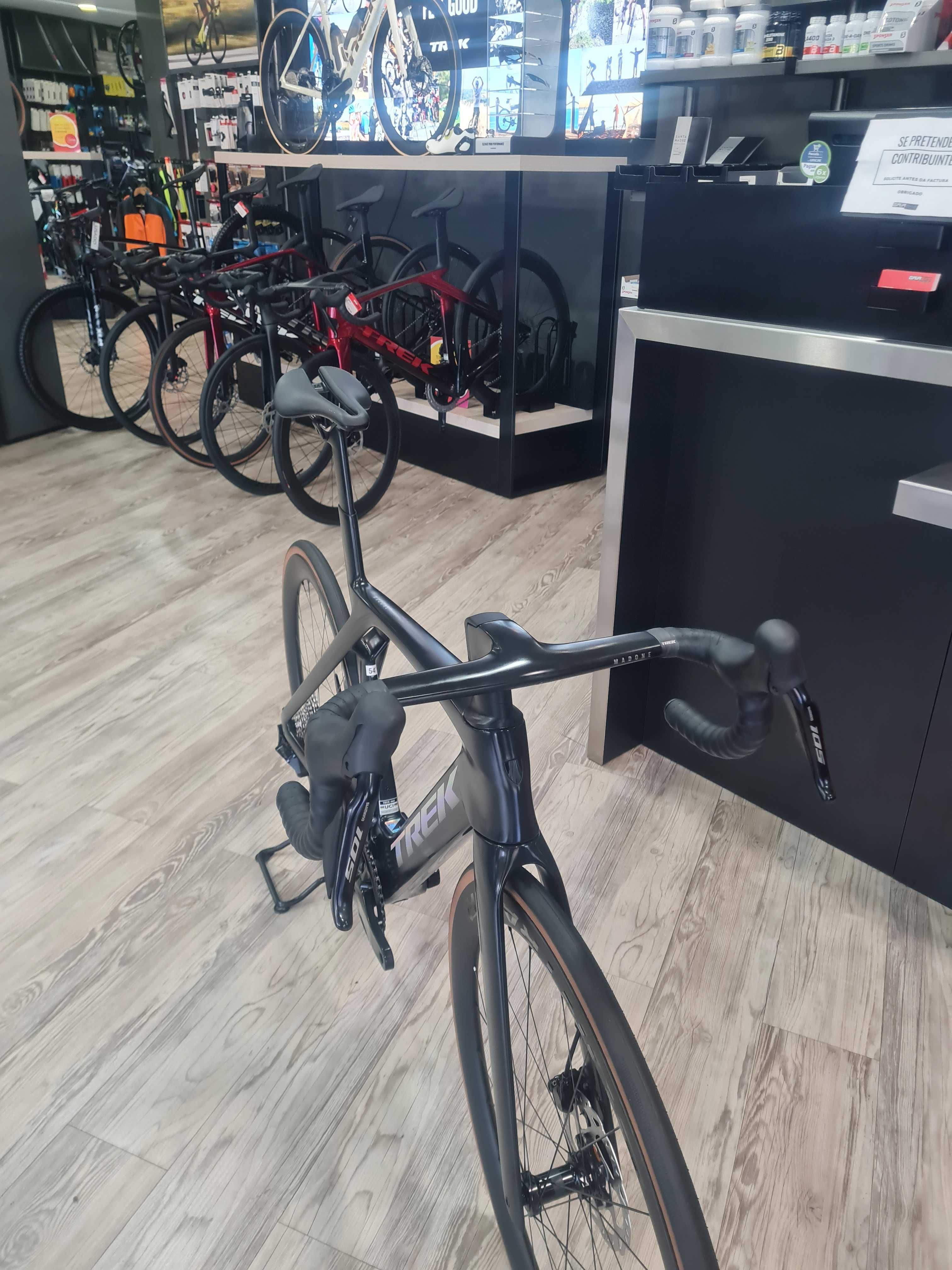Bicicleta TREM MADONE GEN7 Tam 54
