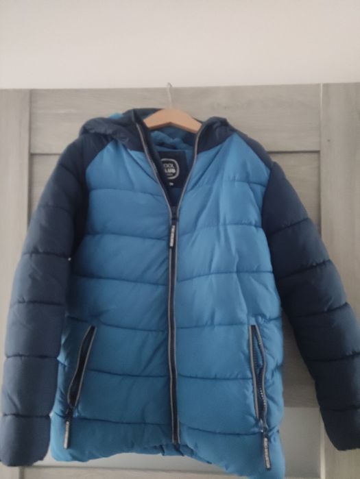 Zimowa kurtka chłopięca cool club smyk 134