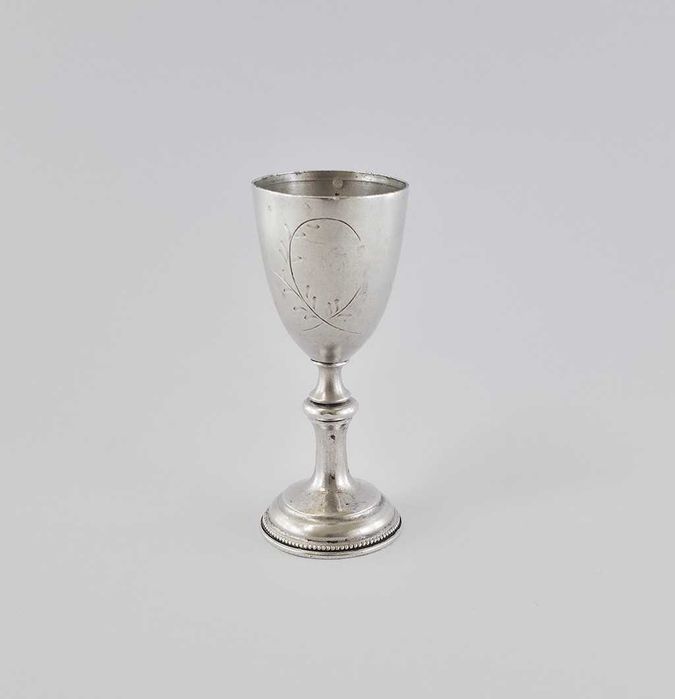 Kieliszek do pejsachówki autorstwa Krupski i Matulewicz 1920 - 1939