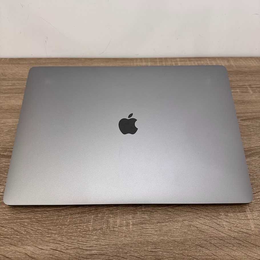 MacBook Pro 16" i9 / 32Gb DDR4 / SSD 512Gb / Radeon 5500m (код: M0341)