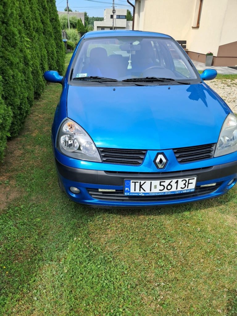 Renault Clio II Hatchback 1.2 i 16V 75KM