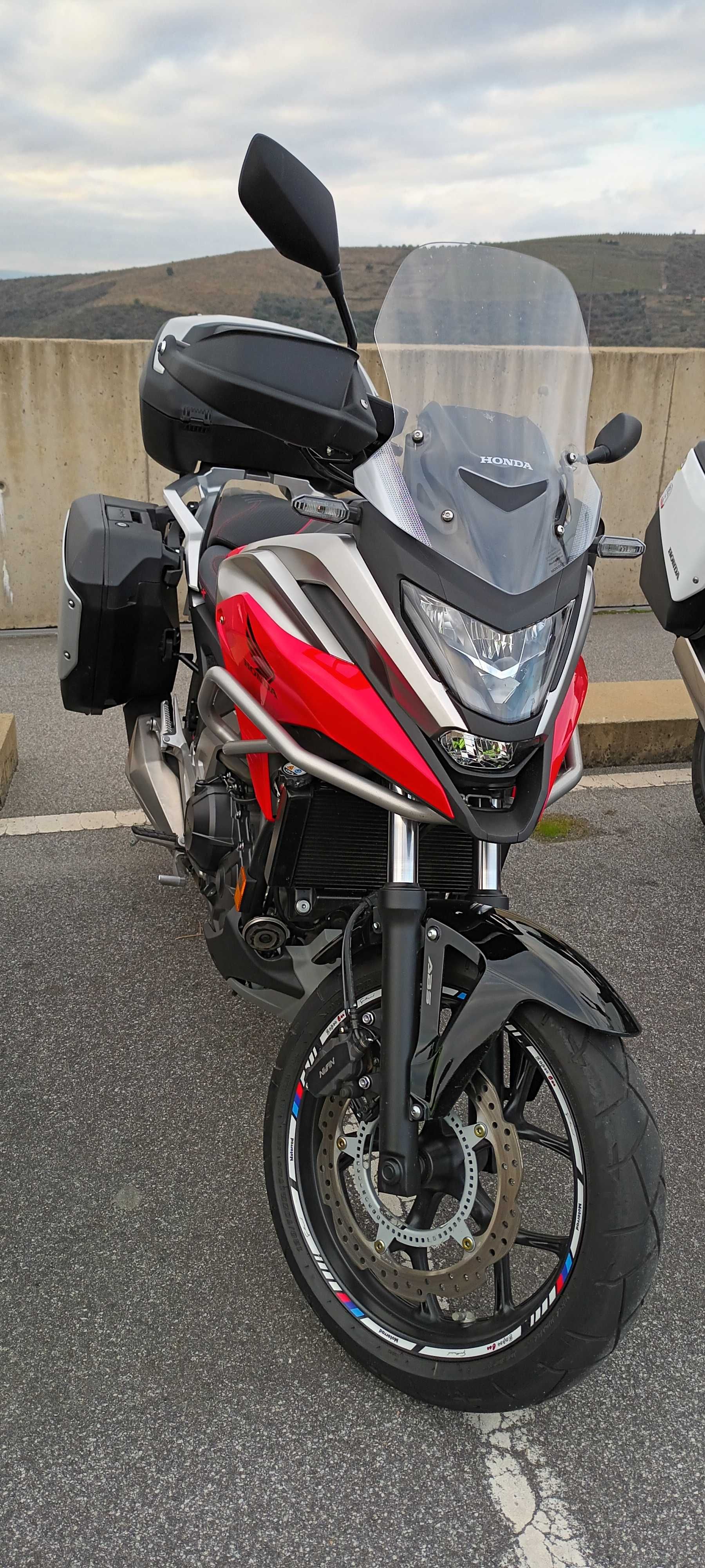 Vendo nc750x  como nova