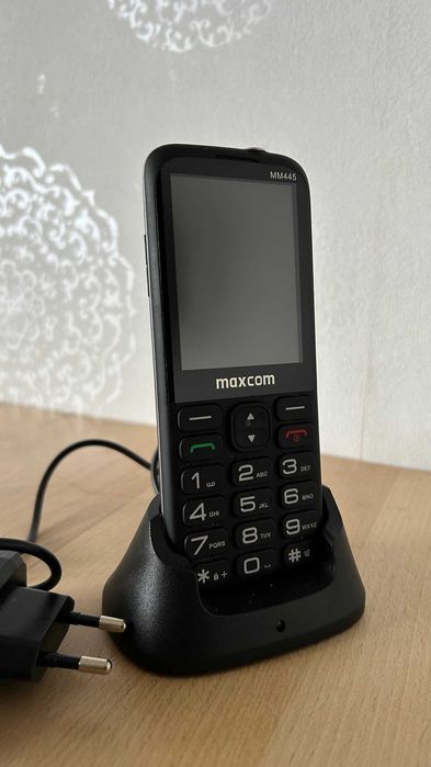 Telefon dla seniora MAXCOM MM445 4G. Jak nowy.