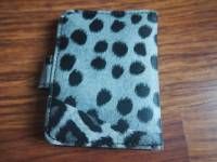 Carteira documentos mulher