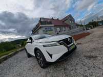 Nissan Qashqai kamera cofania