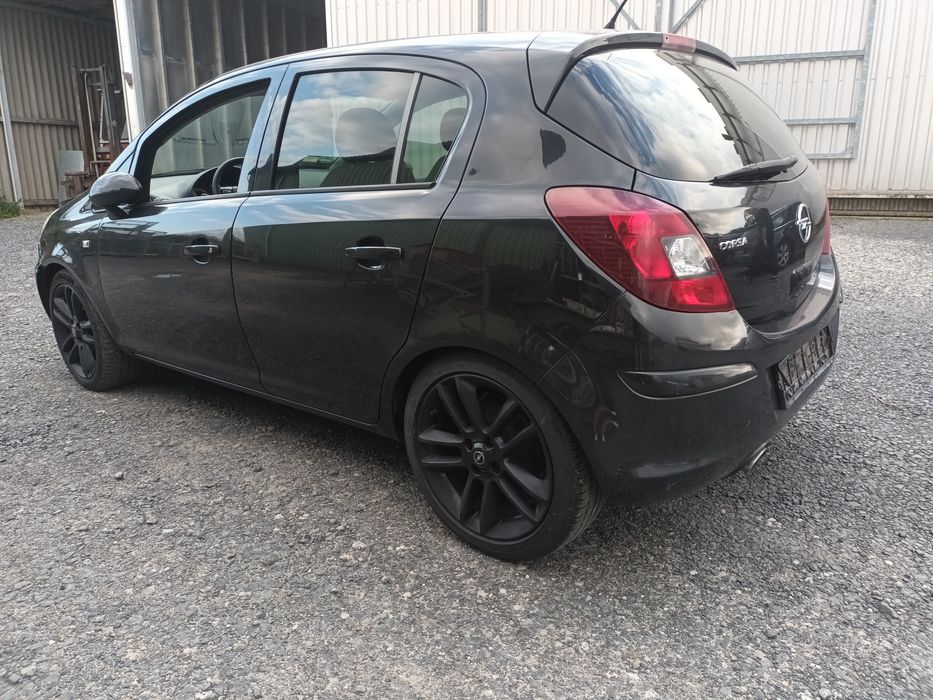 Opel corsa 1.2 benzyna
