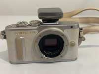 Olympus PEN E-PL8 Corpo (sem objectiva)