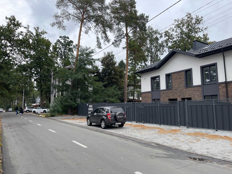 Таунхаус з частковим ремонтом в Ірпені на 1.5 сот. 130м2, Газ