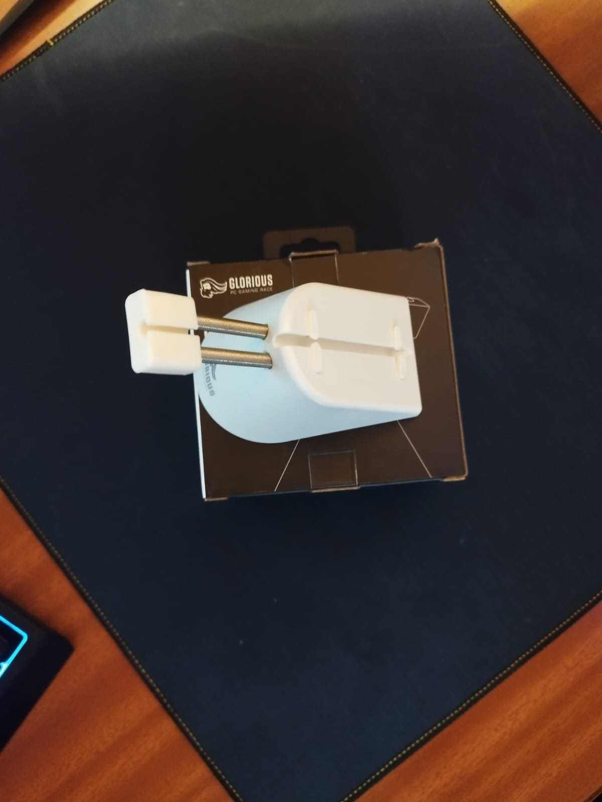 Glorius Model O e Mouse Bungee