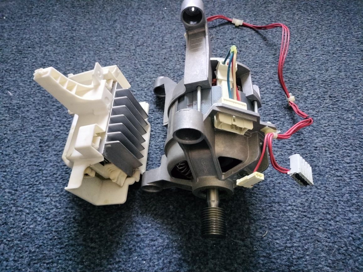 Programator i silnik electrolux