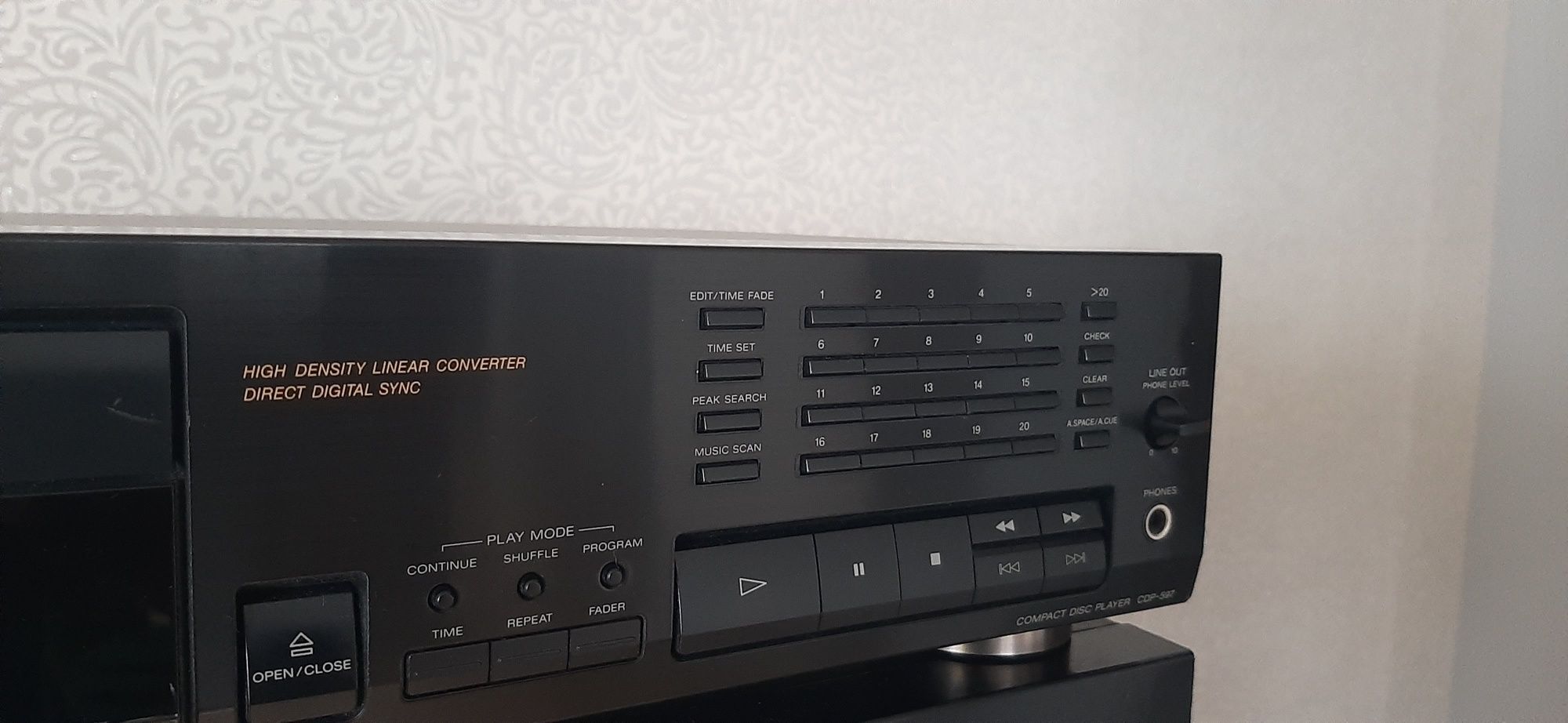 Sony Odtwarzacz CD CDP-597