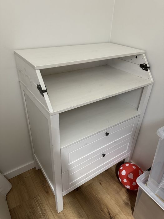 Komoda przewijak ikea sundvik, stan dobry plus akcesoria