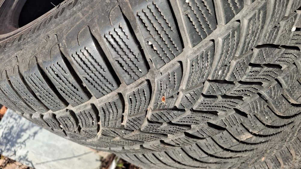 Зимова Резина Goodyear 245/45/R18,34 тиждень 2021 р.