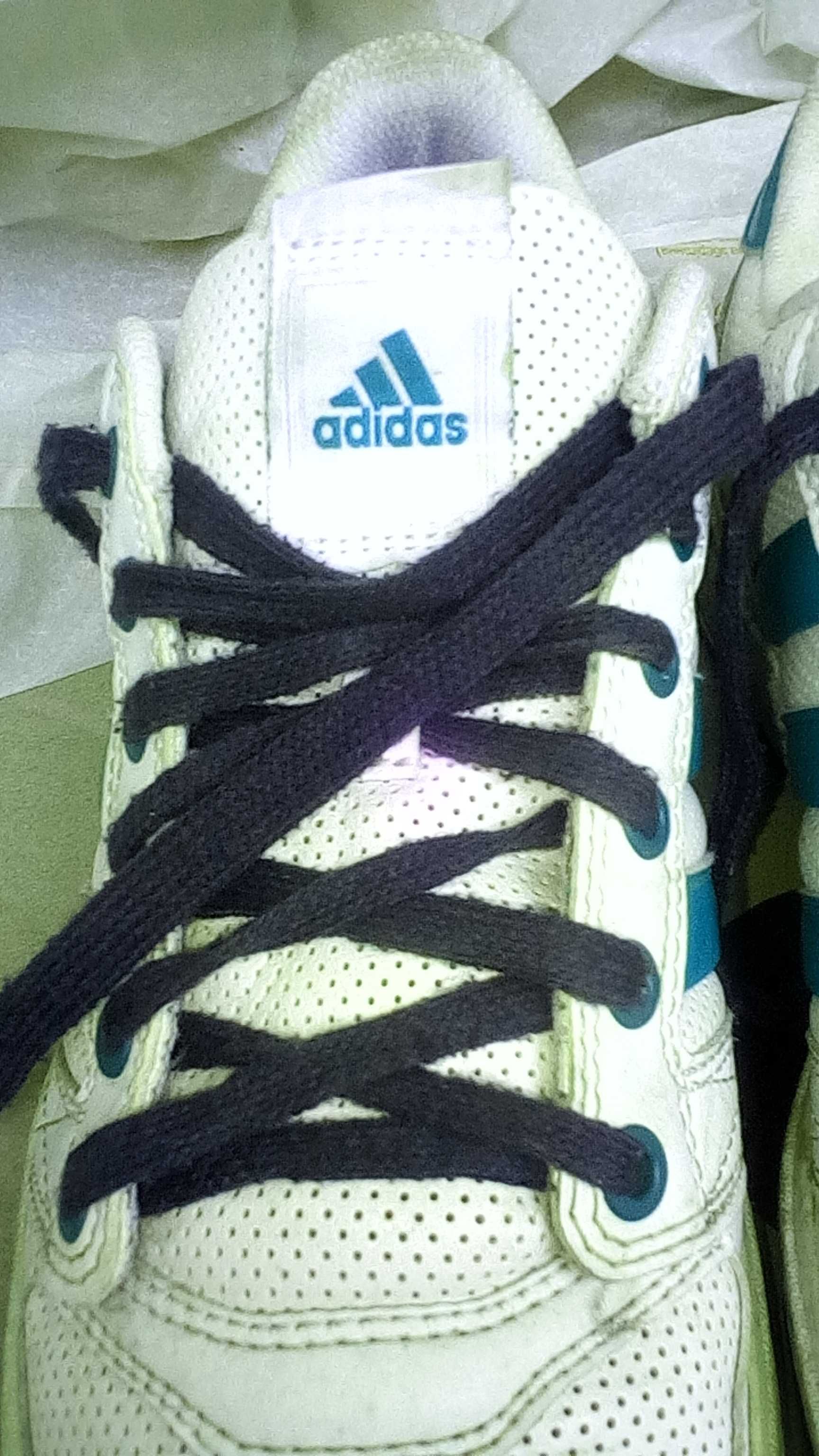 Продам брендові чоловічі кросівки  Аdidas, у хорошому стані.