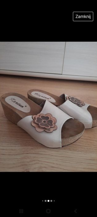 Klapki na korkowej koturnie 39 Karino