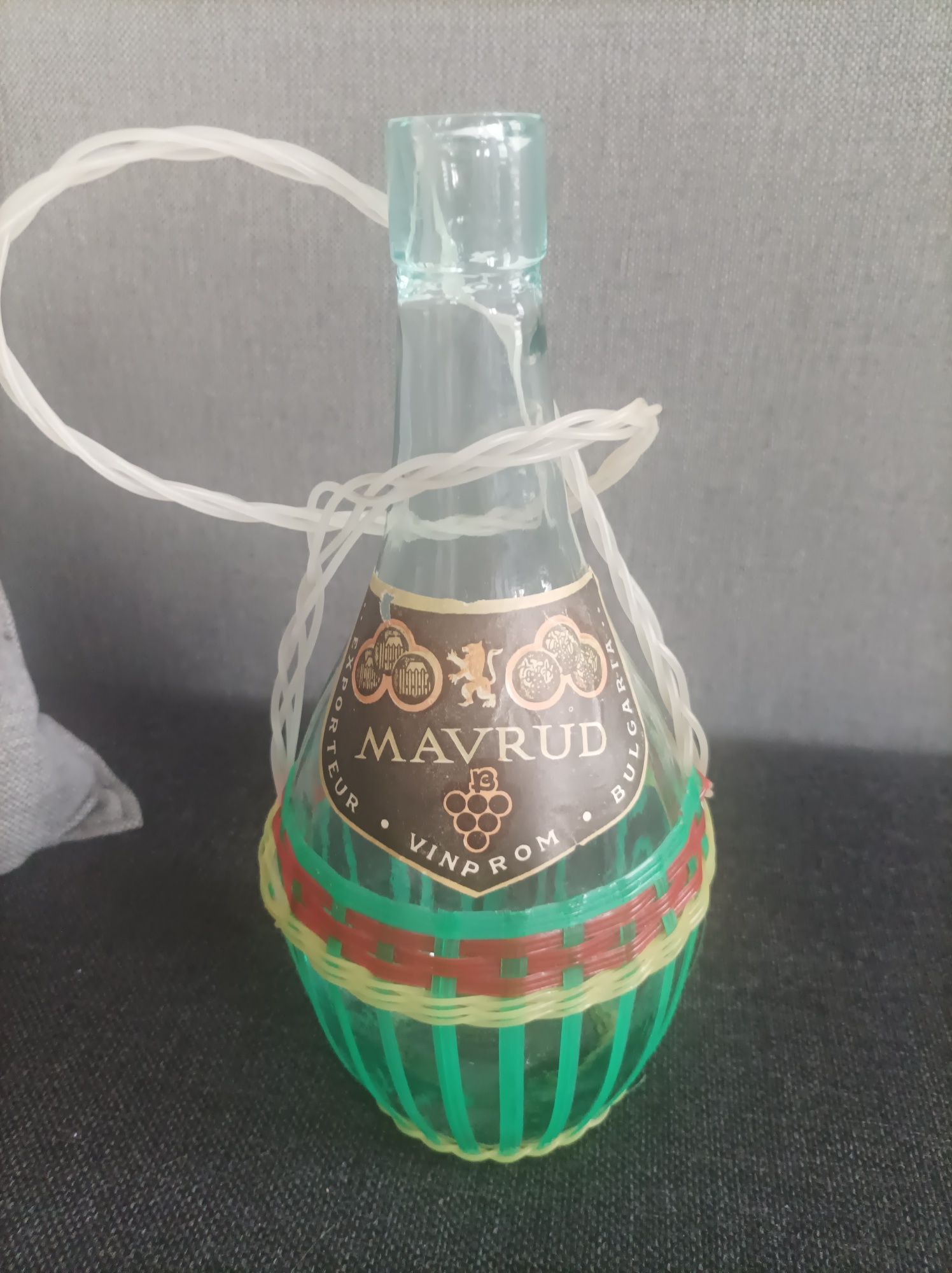 Stara butelka Mavrud