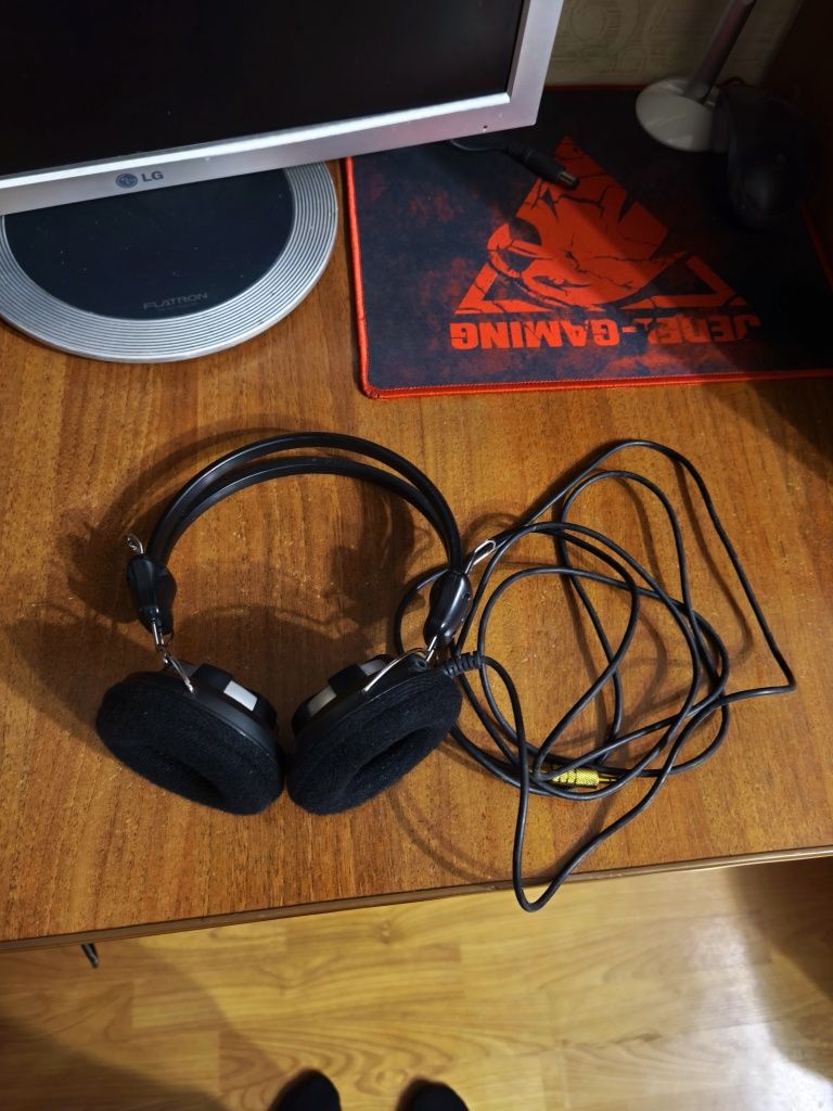 Продам навушники А4tech HS-28