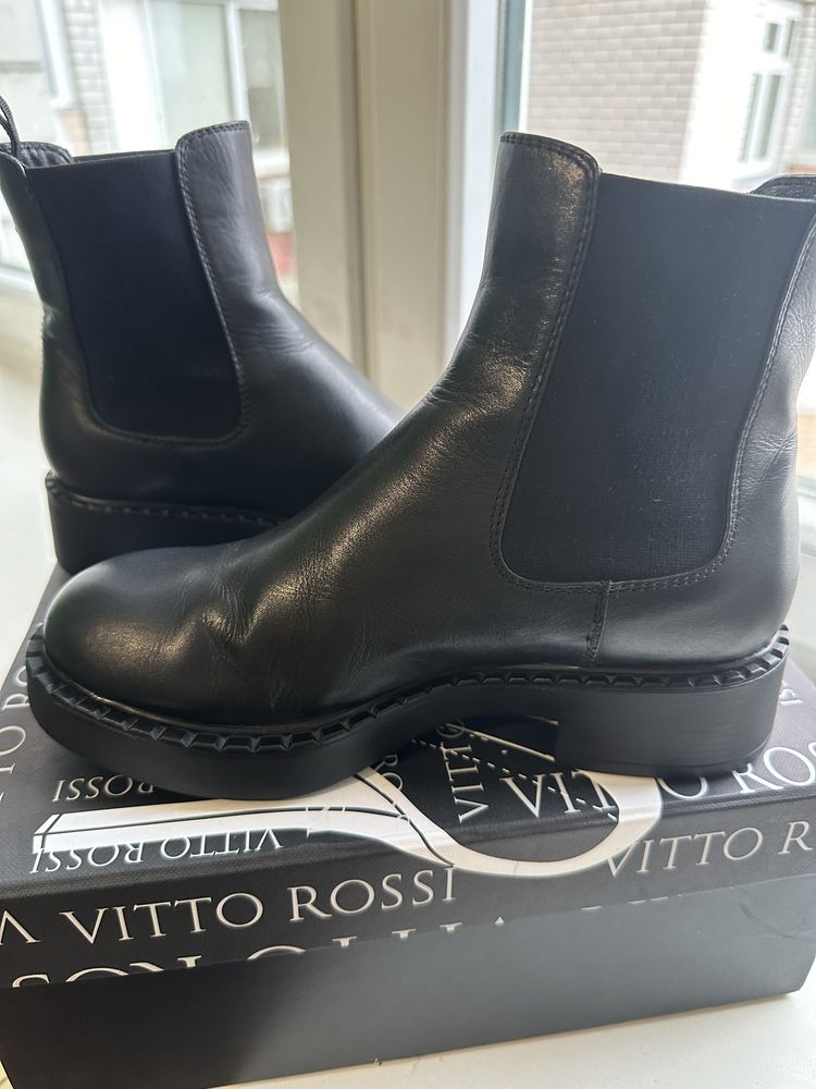 Челсі Vitto Rossi