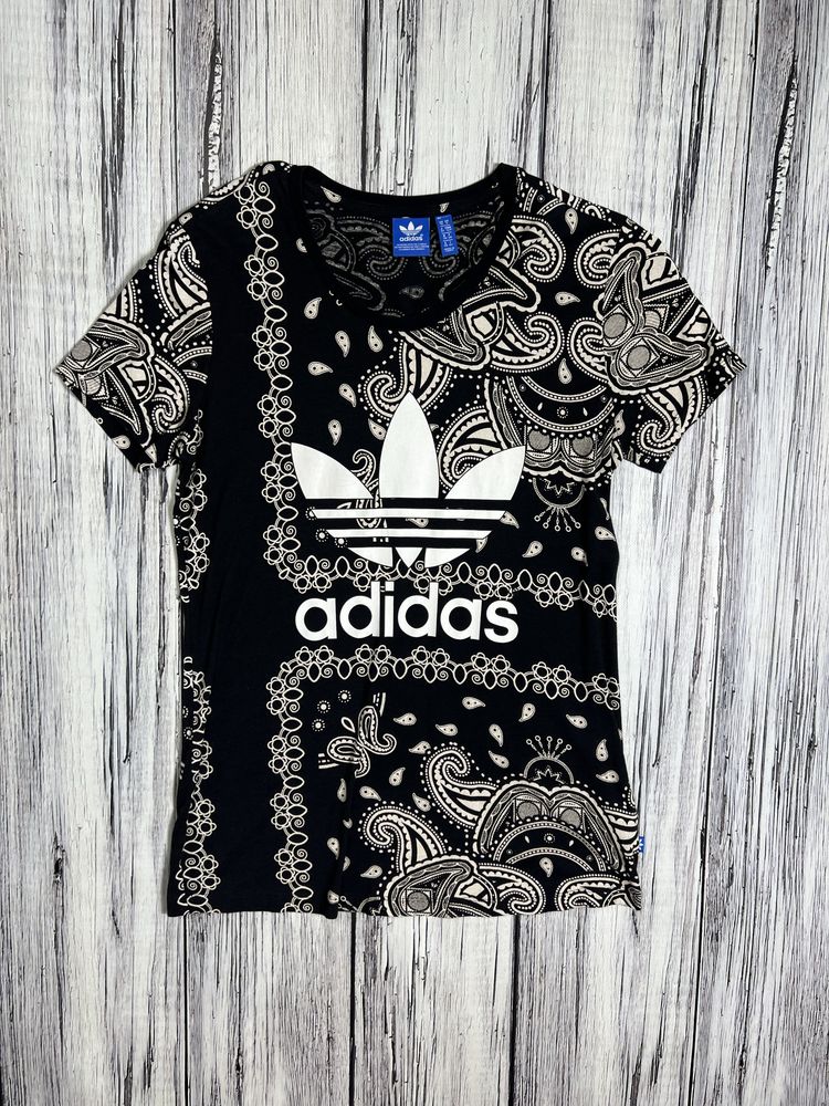 Adidas футболка оригинал женская s размер original