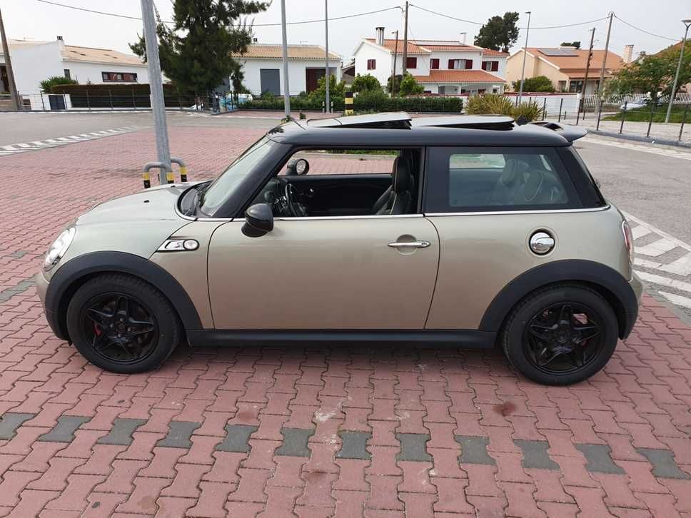 MINI Cooper S R56 175cv, teto de abrir duplo, iuc antigo!