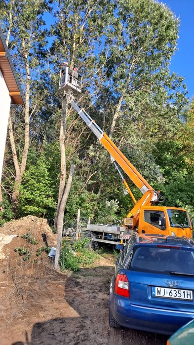 Wynajem, Podnośnik koszowy, zwyżka 22- 30m, wycinka drzew, mycie okien