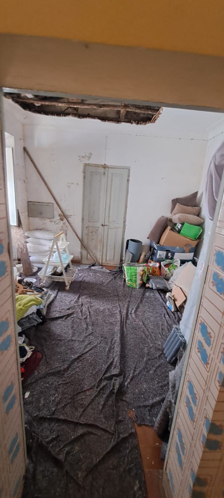 Prédio urbano a venda T2+t1