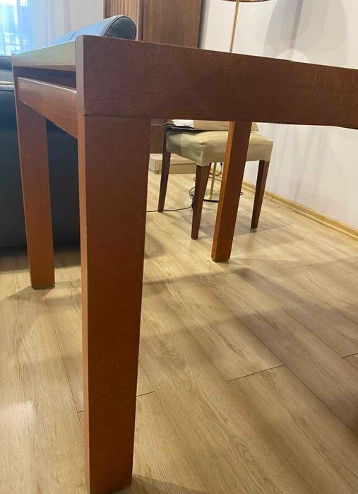 Stół rozsuwany + 3 krzesła