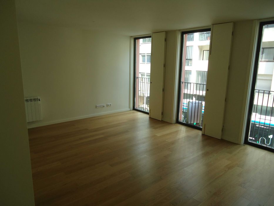 T0 ao Marquês/Rua Faria Guimarães/Constituição