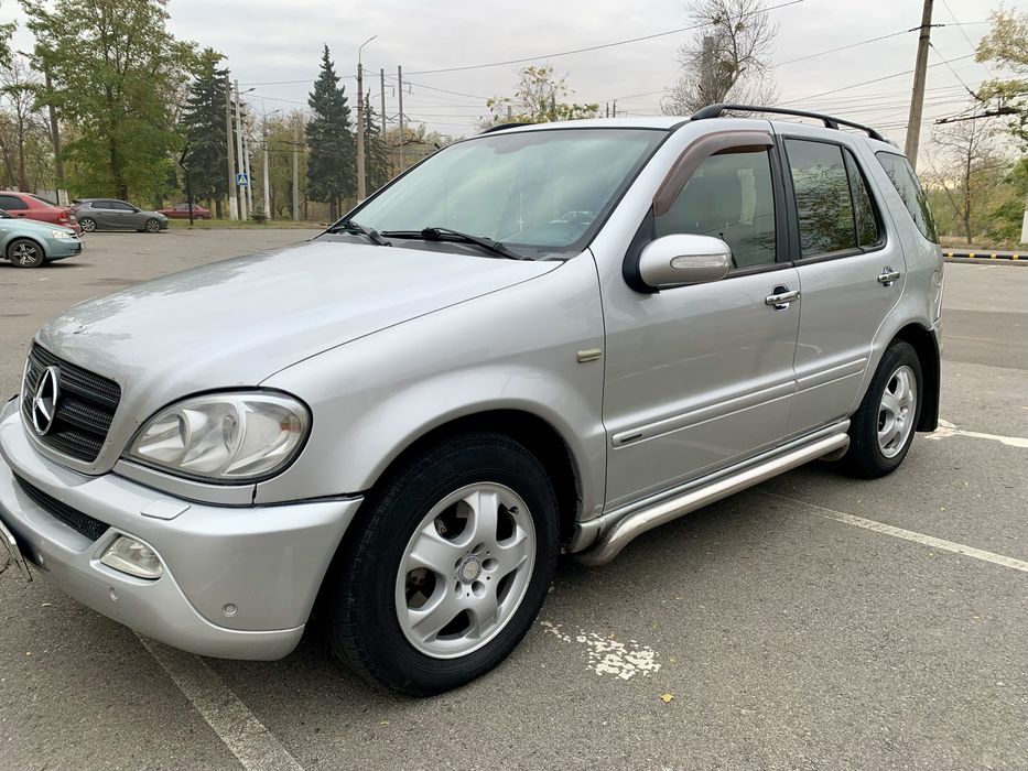 Mercedes Benz W163 ML 350