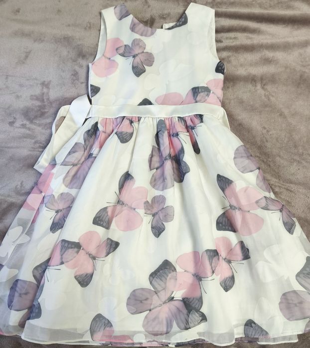 Платья на девочку
