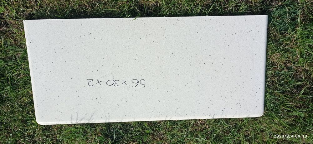 Parapet z konglomeratu