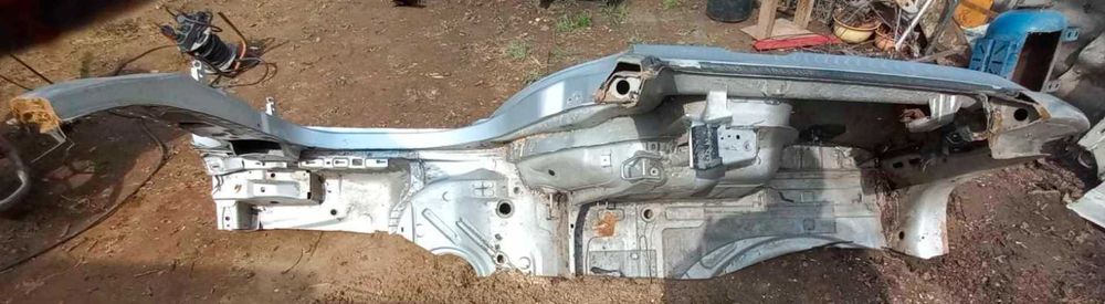 Skoda Octavia a5 шкода а5 задня четверть , ланжерон