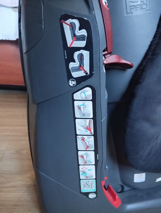 Продам дитяче автокрісло Romer King plus