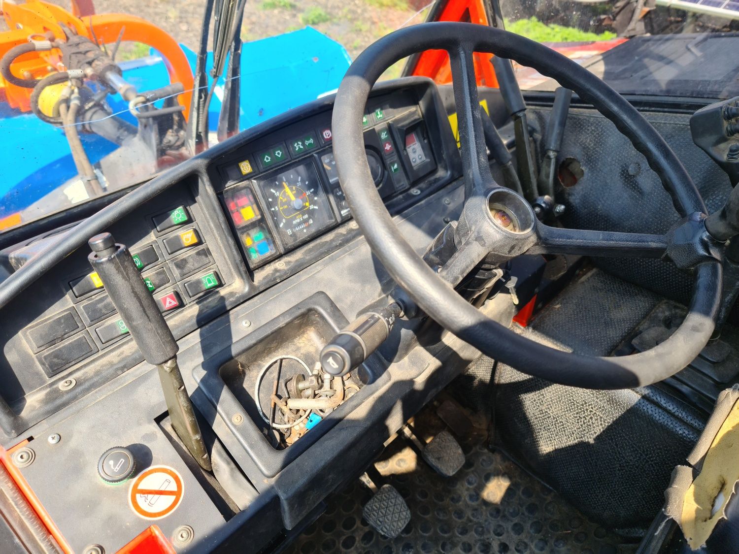 TRAKTOR GÓRSKI REFORM METRAC 4x4 H6 + Kosiarka Stark 220