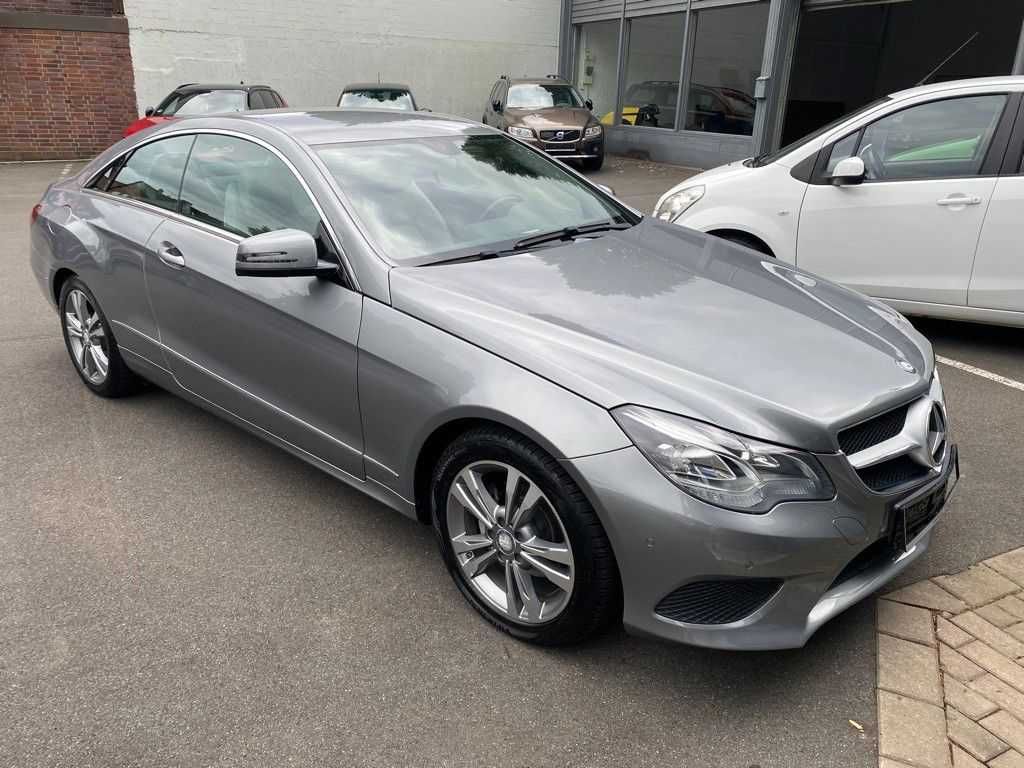 Mercedes-Benz Classe E 200 Coupé 2014 Cx. Autom. 7v.