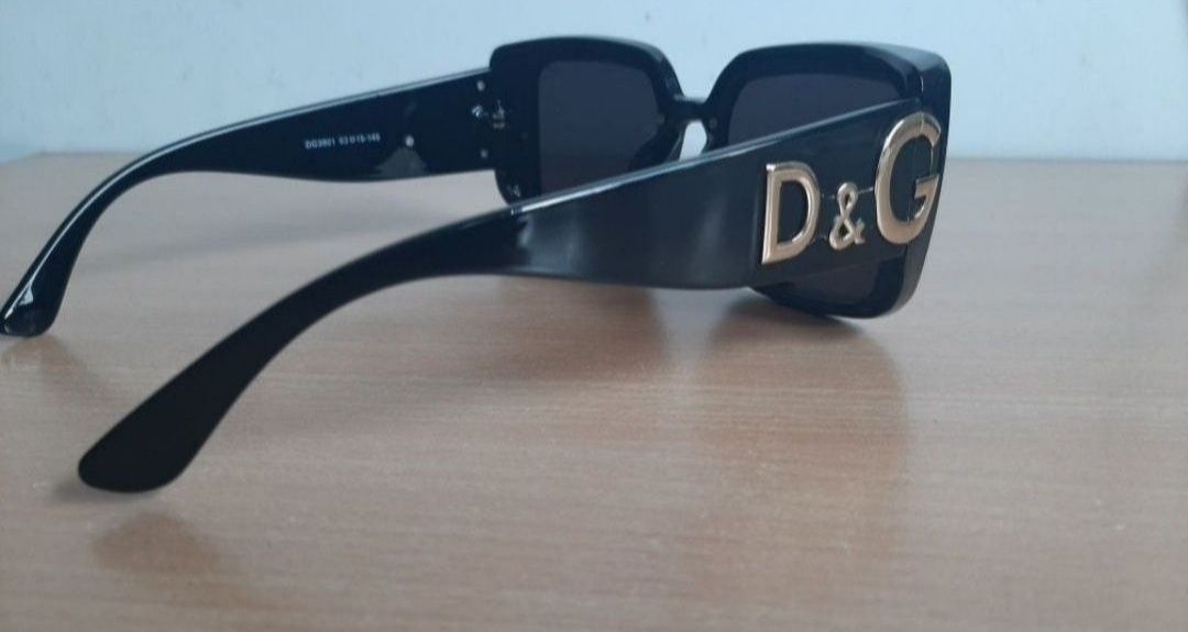 DOLCE&GABBANA D&G okulary przeciwsłoneczne czarne damskie, złote logo