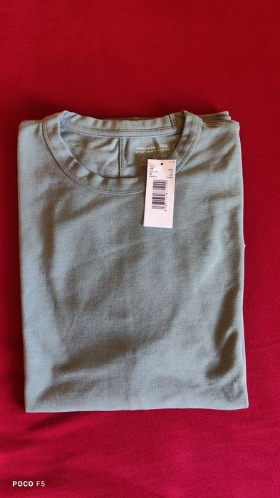 Abercrombie & Fitch pika błękitny t-shirt XL