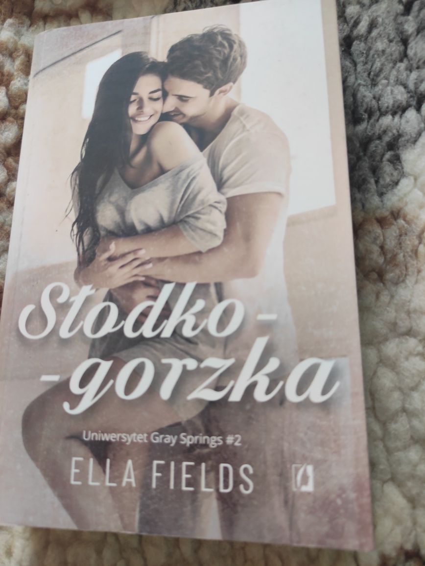 Słodko-gorzka Ella Fields