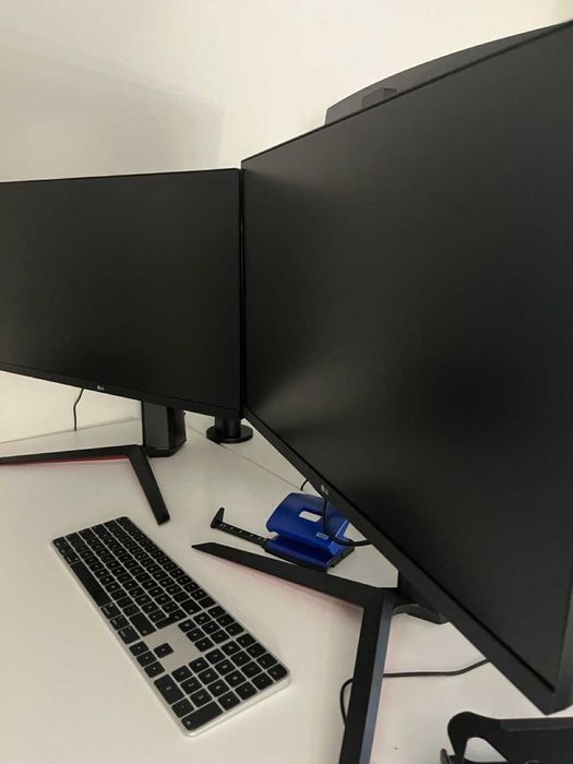 2x Monitor LG 27QP88DP-B - Usado (disponível individualmente)