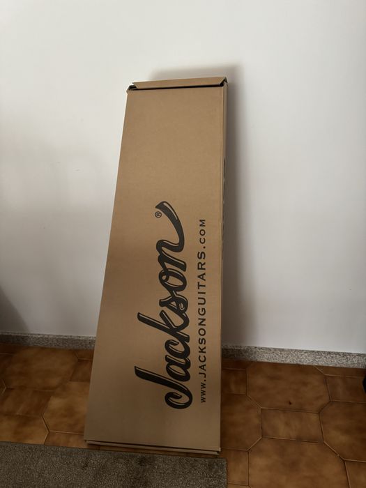 Guitarra Elétrica Jackson Nova, apenas 5h de uso!